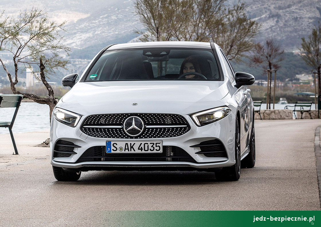 Wezwania do serwisów - Brak zaczepu Isofix w Mercedesie Klasy A i CLA
